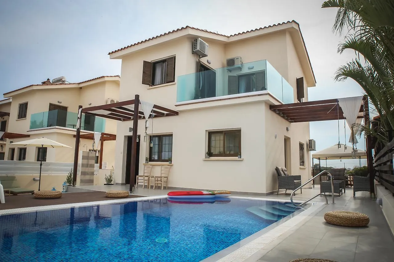 Villa Elena Ayia Napa 0*,